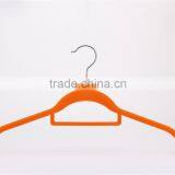 Velvet Hanger With Tie Bar Logo thumbnail-2