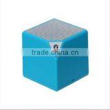 New Products 2017 Innovative Colorful Mini Bluetooth Speaker thumbnail-4