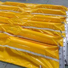 Heavy Duty PVC Oil Containment Boom With Hose Specialized Floating Barrier for Weed Spill Control thumbnail-2