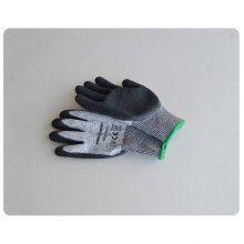 Yingkeer Enkerr Black Latex Coated Cut-resistant Gloves, Level 5 Cut-resistant Gloves thumbnail-1