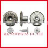 Hollow Jeans Button