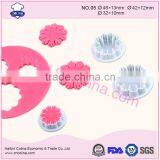 Classic Carnation Shape Fondant Cake Plunger Cutter thumbnail-1