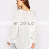 Wholesale Lace Up Folk Fashion White Long Sleeve Blouse for Women thumbnail-3