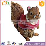 Factory Custom made best home decoration gift polyresin resin squirrel animal statues for sale