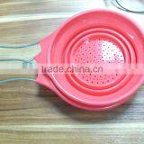 PDF Folding Stainless Steel Handle Silicone Strainer thumbnail-1