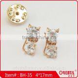Cute Pussy Cat Shape Clear Stone Plating Metal Brooch thumbnail-1