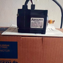 HC-UF13 Mitsubishi Infustrial Electromagnetic Brakes Servo Motor thumbnail-1