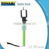 Selfie Stick With Seamless Bluetooth Connectivity Makes Taking Selfies Incredibly Simple thumbnail-4