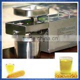 Small Low Temperature Corn Oil Making Machine, Healthy Mini Commercial Almond Oil Press Machine