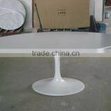 Dining Room Fiberglass Oval Tulip Table thumbnail-2