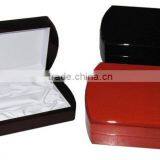 Deluxes High Glossy Lacquered Wooden Pen Box