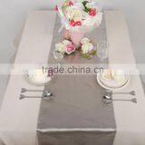 2015New Banquet Wholesale Fancy Shiny Satin Silver Table Runner
