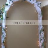 WHITE WEDDING Metal ARCH