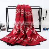 Whoesale Rhombic Geometry Pattern Jacquard Ladies Cashmere Poncho Shawl thumbnail-4