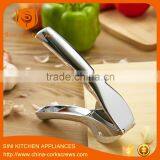 Zinc Alloy Garlic Crusher Garlic Press thumbnail-5