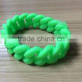 Factory Wholesaler Stripe Silicone Bracelet Tensile Bracelet Customizable Silicone Bracelet thumbnail-2