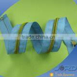 Low MOQ Fast Delivery Wholesale Newest Fashion Auto Lock Reverse Coil Zipper thumbnail-1