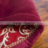 Merchandising Paisley Runner Table Cloth With Velvet Border thumbnail-3