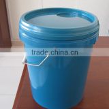 plastic bucket with lid and handle