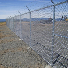 Factory Direct Galvanized Steel Sports Fencing Durable Court Fence for Sport Venues thumbnail-2