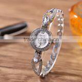 2017 New Product OEM Factory Price Luxury Crystal Diamond Women Decoration Watch thumbnail-2
