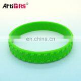 2014 Fashion Original Cheap Silicon Wristband thumbnail-2