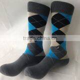Low MOQ OEM Classical Design Thick Combed Cotton Men Argyle Pattern Dress Socks