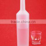 Hot sale frosted spirit bottles transparent printing bottle saffron infused gin bottle 750ml