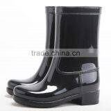 Black White Flower Pattern Women Rain Boots With Buckles thumbnail-4