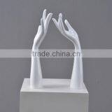 New Design Frp Female Jewelry Ring Stand Mannequin Hand for Display thumbnail-4