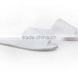 White Personalized Disposable Custom Hotel Slippers Open Toe