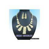 Sell Pendant Necklace thumbnail-1