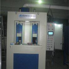 Bingteng Machinery Intermittent Turntable Automatic Sandblasting Machine for Surface Cleaning of Cylindrical Products thumbnail-3