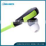 Waterproof Sport Earphone thumbnail-3