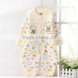 2017 Breathable Cheap Baby Romper With Split Pants Newborn Sleepwear Wholesale thumbnail-4
