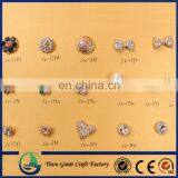 Fashion Alloy Rhinestone Flower Button