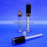 Cosmetic OEM TOPFASHION 7.5 g Lip Gloss Tube Round Shaped Empty Lip Care Container Packaging thumbnail-1