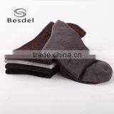 OEM Comfortable Bamboo Fiber Casual Men Sport Socks Bamboo Charcoal Socks thumbnail-1