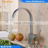 China Kitchen Mixer Instant Hot Water Tap Flexible Wash Basin Faucet thumbnail-3