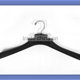 18" Suit plastic hanger