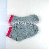 Factory Cotten Hot Sale Cute Grey Color Women Socks Red Color in the Welt thumbnail-3