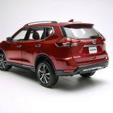 Paudi Model 1/18 1: 18 Nissan X-Trail Rogue 2018 Diecast Model Car thumbnail-2