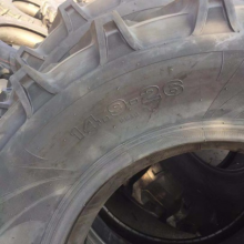 14.9-26 Herringbone Pattern Agricultural Tyre thumbnail-4