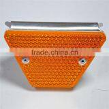 Direct Manufacture Microprism Reflectors Trapezoidal Retro-reflective Road Delineator Posted in Guardrail thumbnail-1