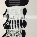 Diamonds & Lines Women Socks