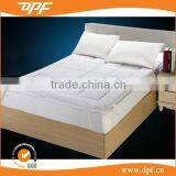 Hotel Waterproof Comfortable Synthetic Cotton Bed Mattress Pad Protector thumbnail-1