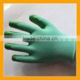 Superior Quality Green Polyester Nitrile Work Gloves thumbnail-3