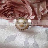 Hot Sale Delicate Clear Diamond and Pearl Round Napkin Ring Serviette thumbnail-2