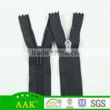 5# Nylon Closed End no Bottom Stop 5 Coil Zipper thumbnail-4