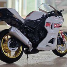 Yamaha Motorcycle Model Manufacturer thumbnail-4